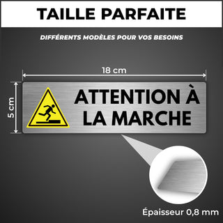LEIASA | Plaque Attention à la Marche - 5x18 cm - Épaisseur 0,8 mm - A