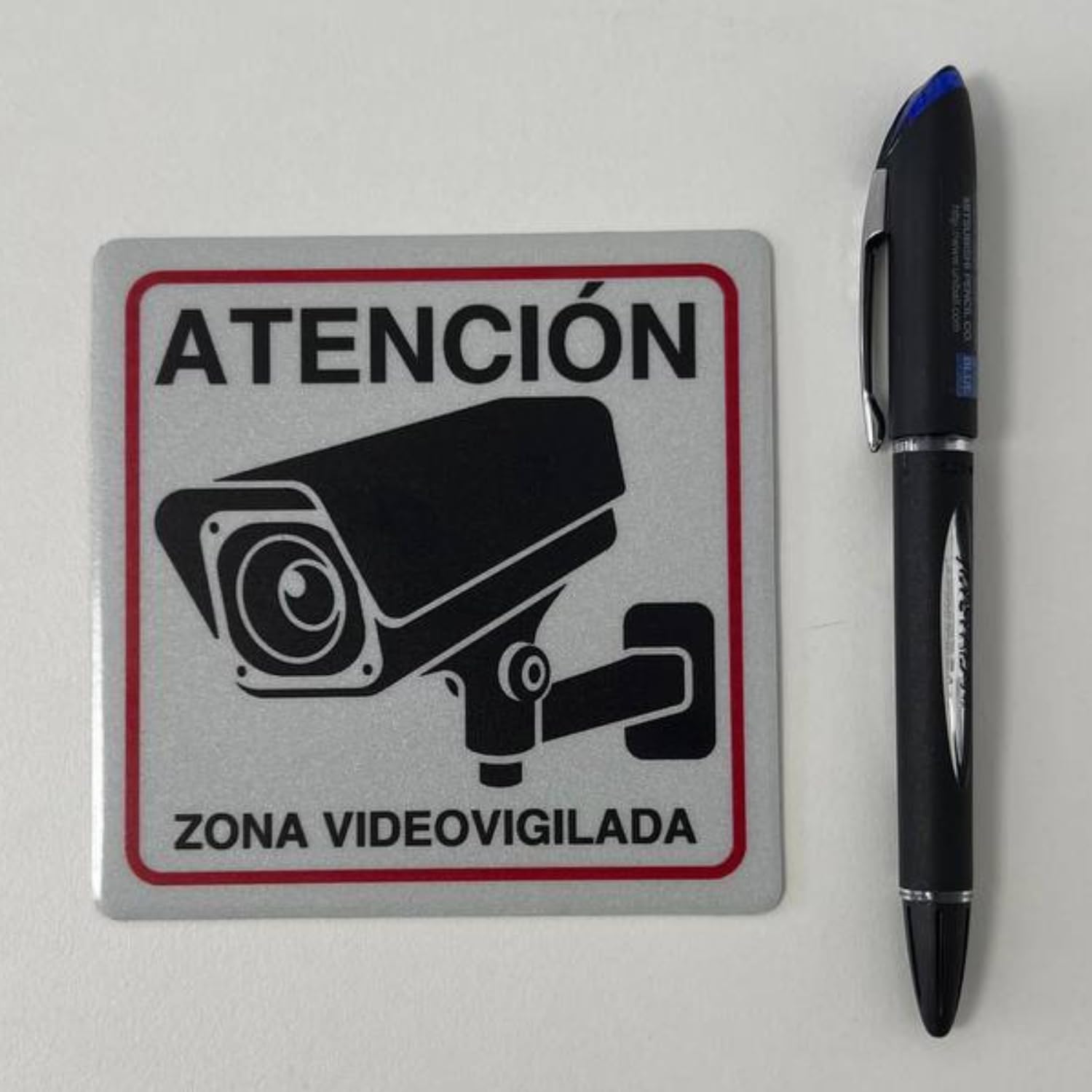 LEIASA Cartel Zona Videovigilada - 10x10 cm - Aluminio - Reflectante - Grosor 0.6 mm - Cartel Videovigilancia - Impresión UV - Resistente Exterior (Cartel Videovigilancia pequeño)