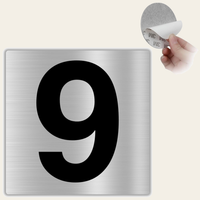 LEIASA | Hausnummer selbstklebend - 10x10 cm - Aluminium - Stärke 0,8 mm - Wetterfest - UV-Druck