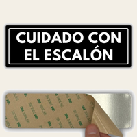LEIASA | Señal Cuidado con el Escalón - 7,5 x 23 cm - Acrílico - Grosor 2 mm - Resistente Exterior - Impresión UV