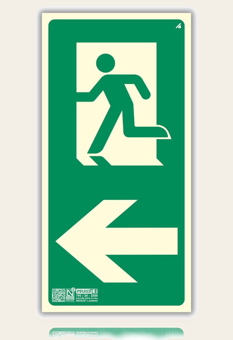 Señal Evacuación Salida Izquierda Vertical Homologada de pvc fotoluminiscente, 16x32 cm